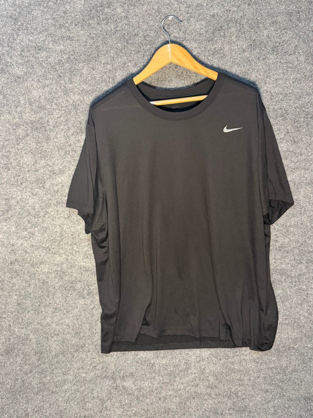Dri-FIT T-Shirt Men’s 4XL Black Short Sleeve Athletic Workout Tee Swoosh